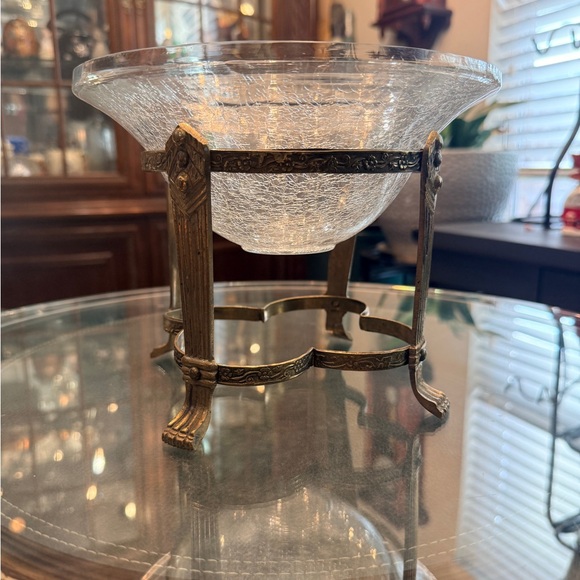 Vintage Footed Brass Stand With Crackle Glass Bowl Insert - Picture 6 of 8